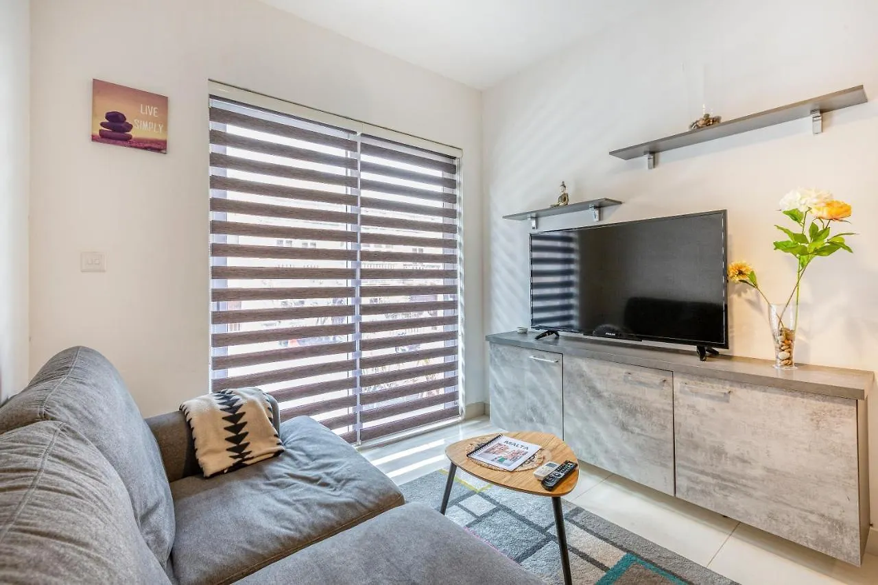 Entire Apartment For Your Holiday Tal-Hriereb Malta